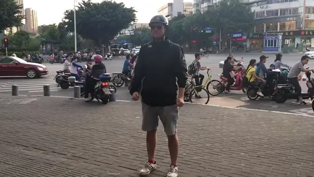 GC78FCE Letterbox ride 这是一个违反交通法规的反面例子，强烈抨击谴责